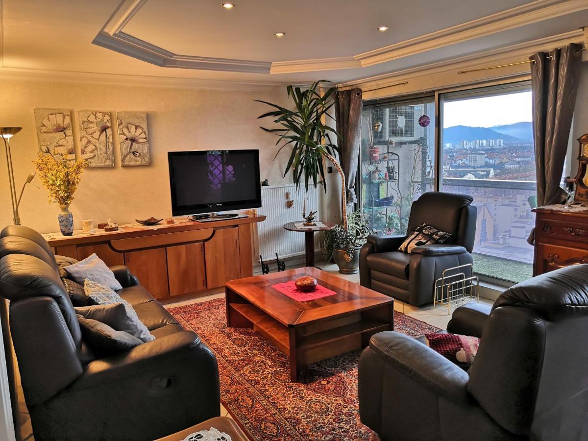 Bel Appartement Avec Vue Splendide Sur Toute La Ville De Colmar - Parking Gratuit ภายนอก รูปภาพ